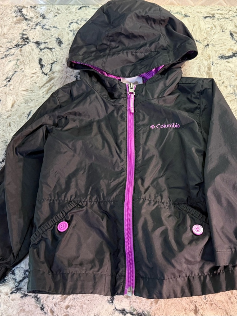 Columbia Black Lightweight Raincoat with Purple Lining